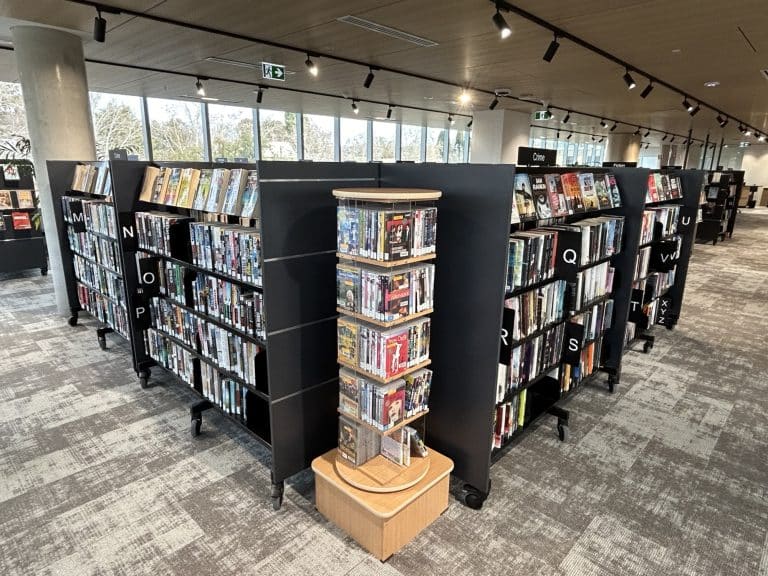 Queanbeyan Library